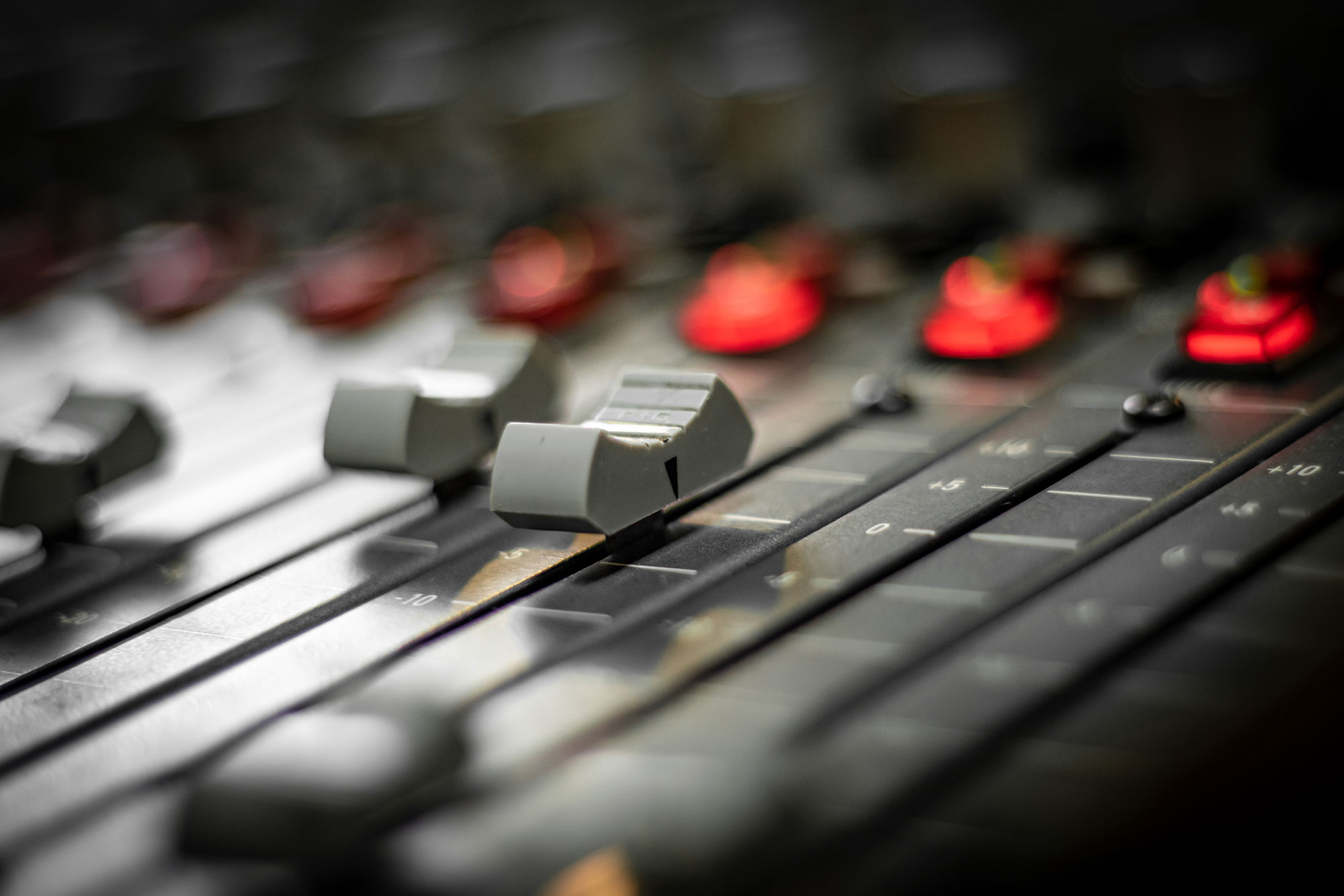 Live Mixing course – April 2025